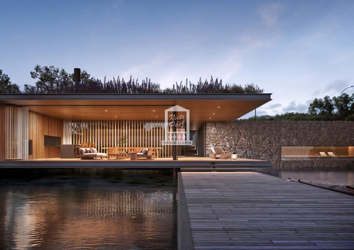 The Colette Farm, sobre laguna, 30.011 m2