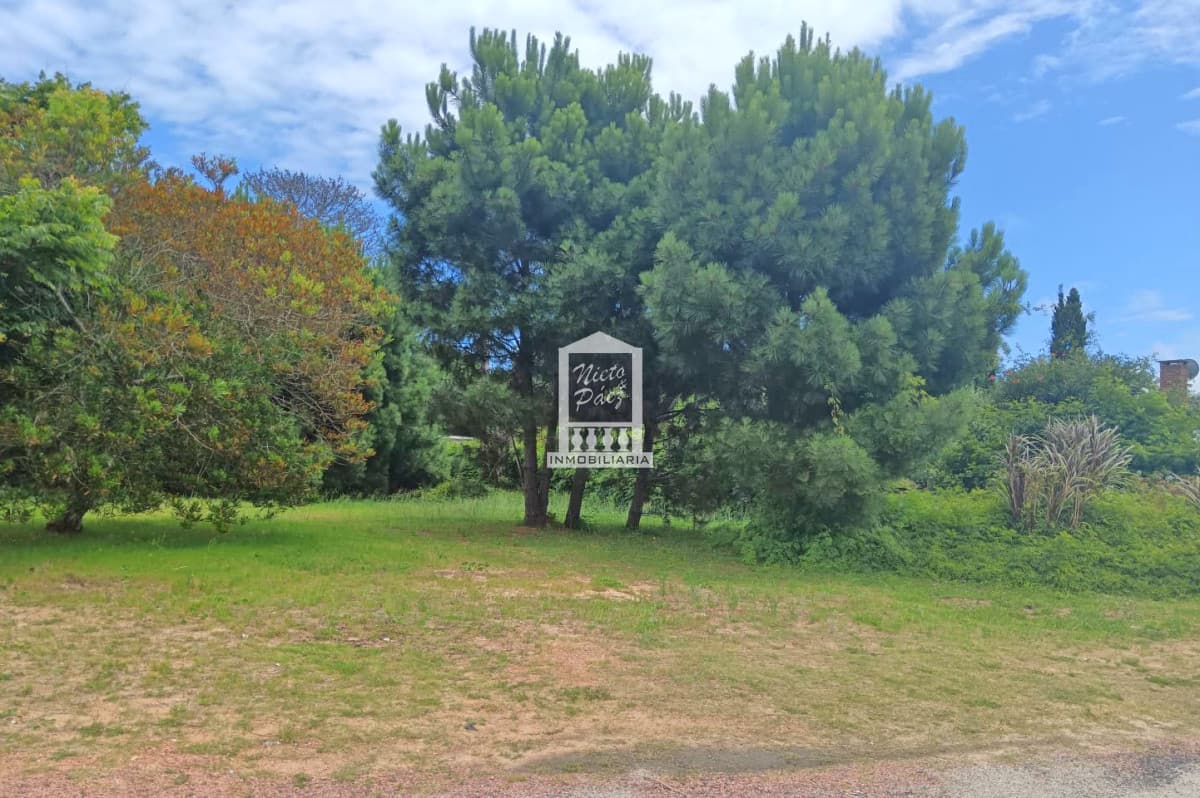 Barrio Privado La Residence, lote 813 m2