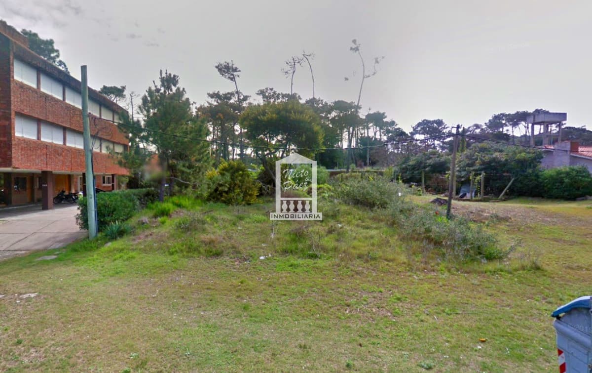 San Rafael, atrás de Cipriani