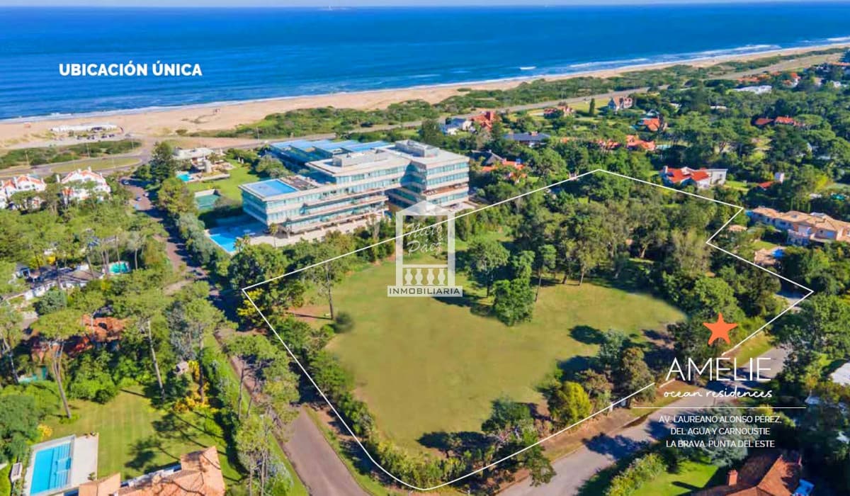 Nuevo Barrio Privado de lujo en Playa Brava a metros del océano.