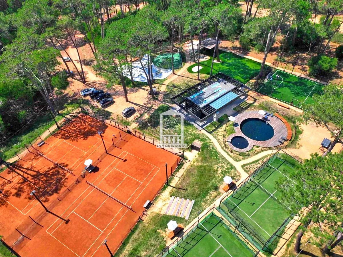 Reserva Montoya, lote alto cerca del agua