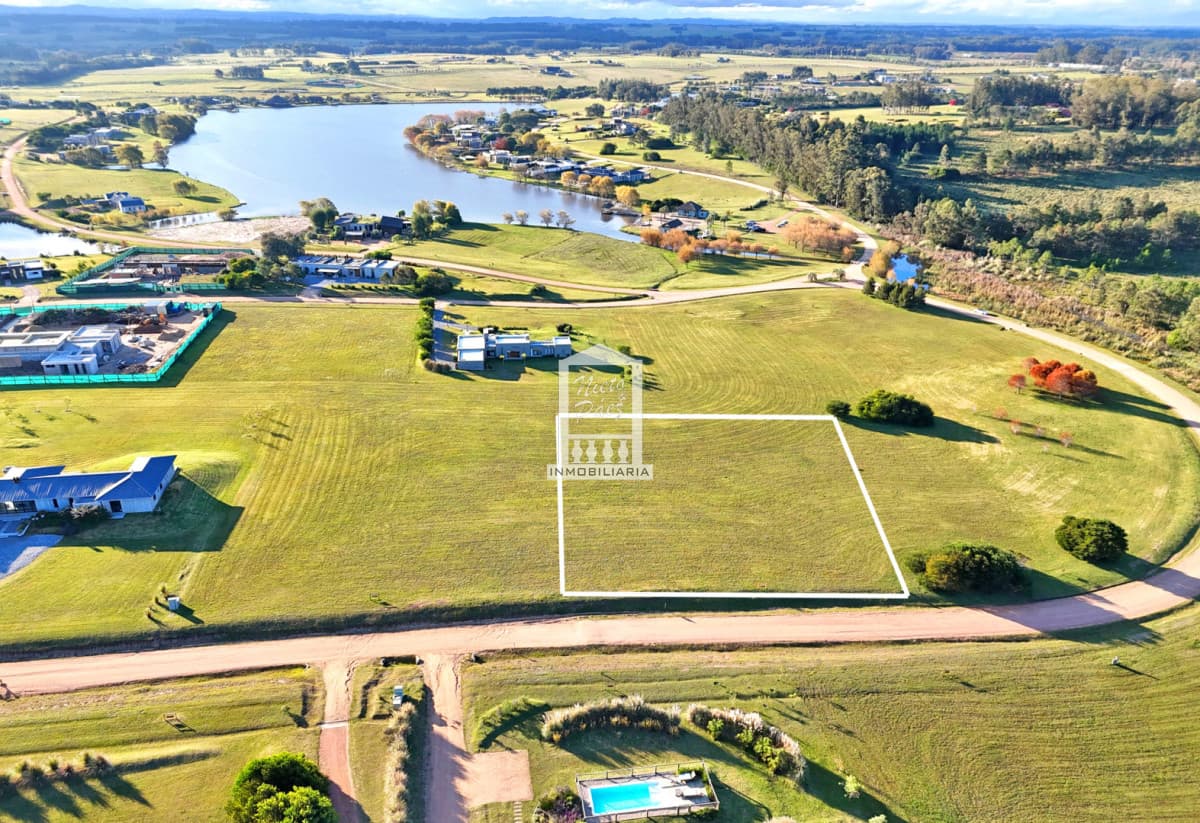 Lote en Pueblo Mío, Manantiales