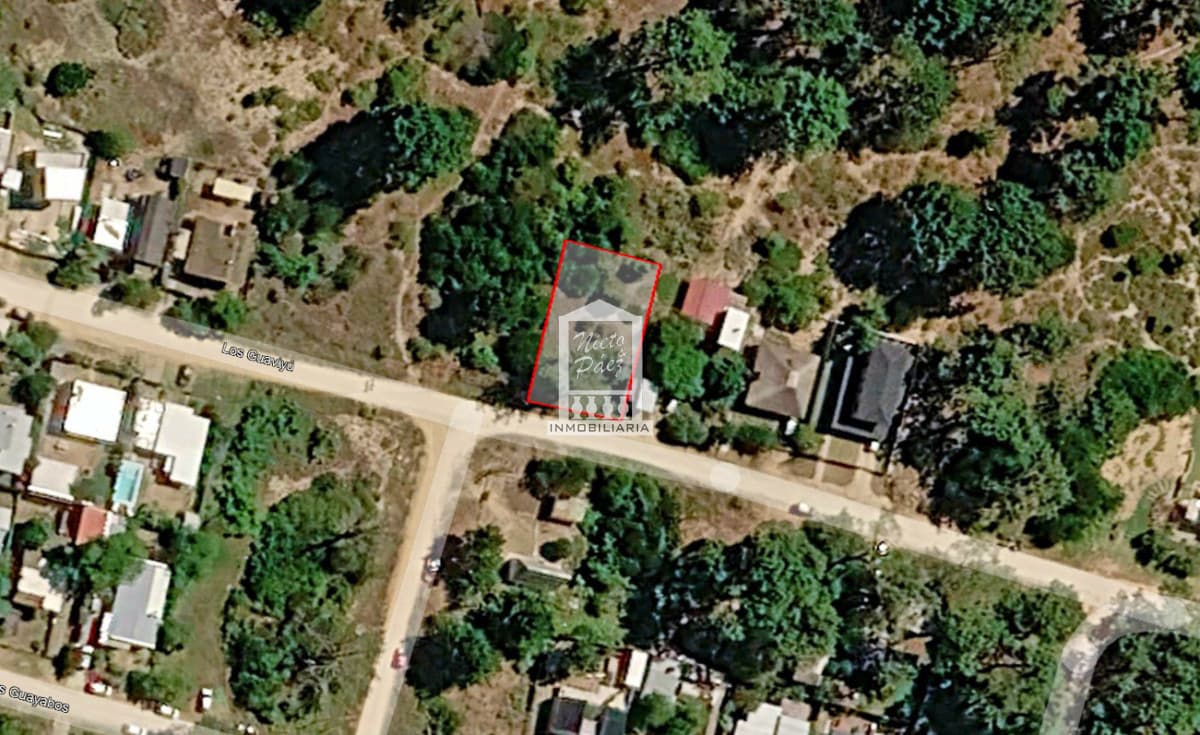 Manantiales, terreno en venta de 404 m2.