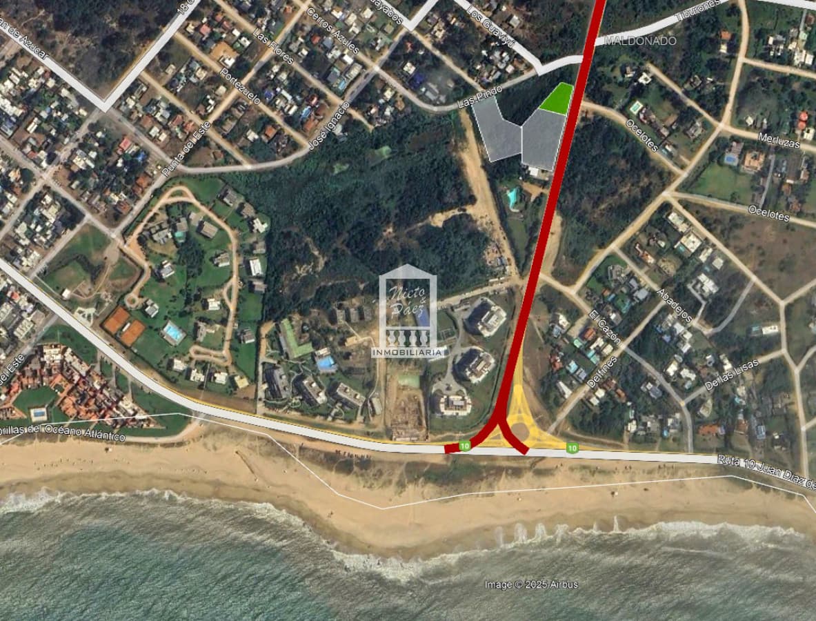 10 padrones sobre ruta 104, con vista al océano.