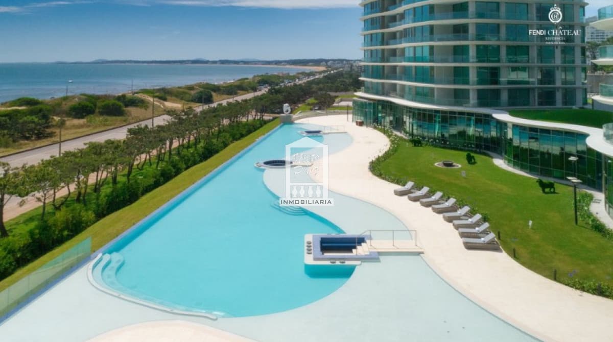 Fendi Residences esquinero 01