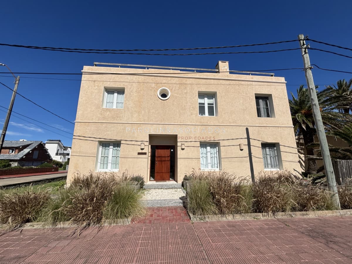 Casa en venta de 4 dormitorios, en la Península