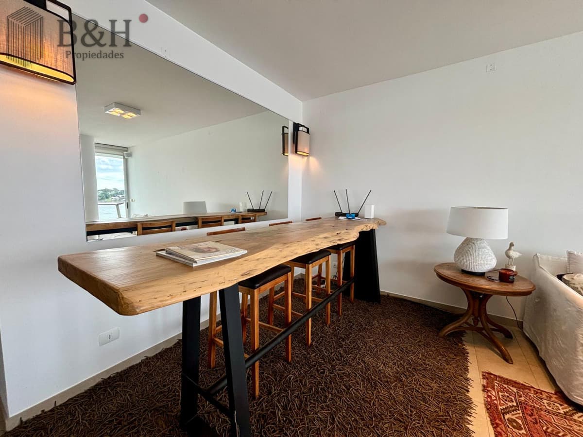 Apartamento en venta de 3 dormitorios en La Barra