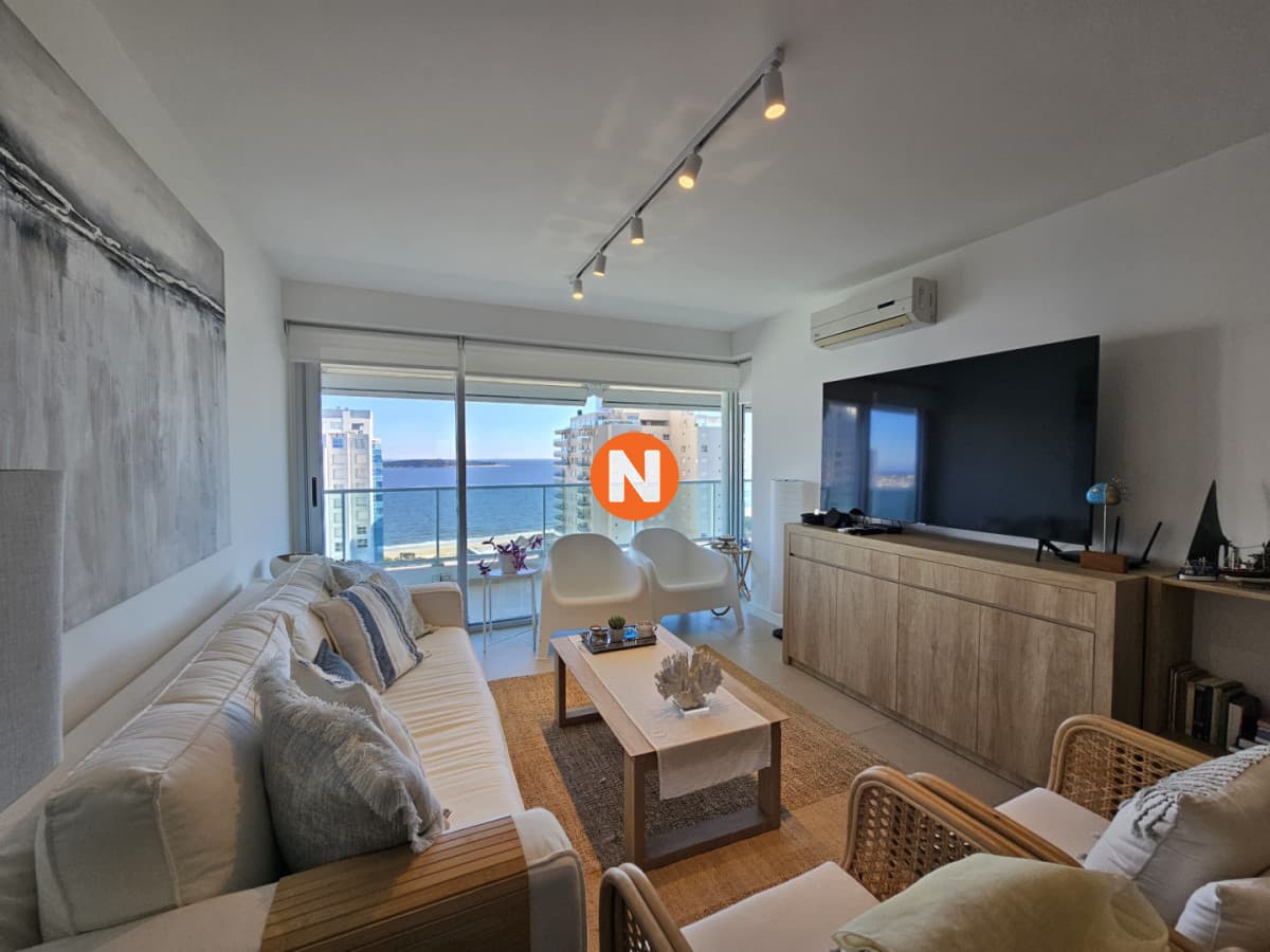 Venta apartamento de 2 dormitorios en playa Mansa, Gala Towe ...