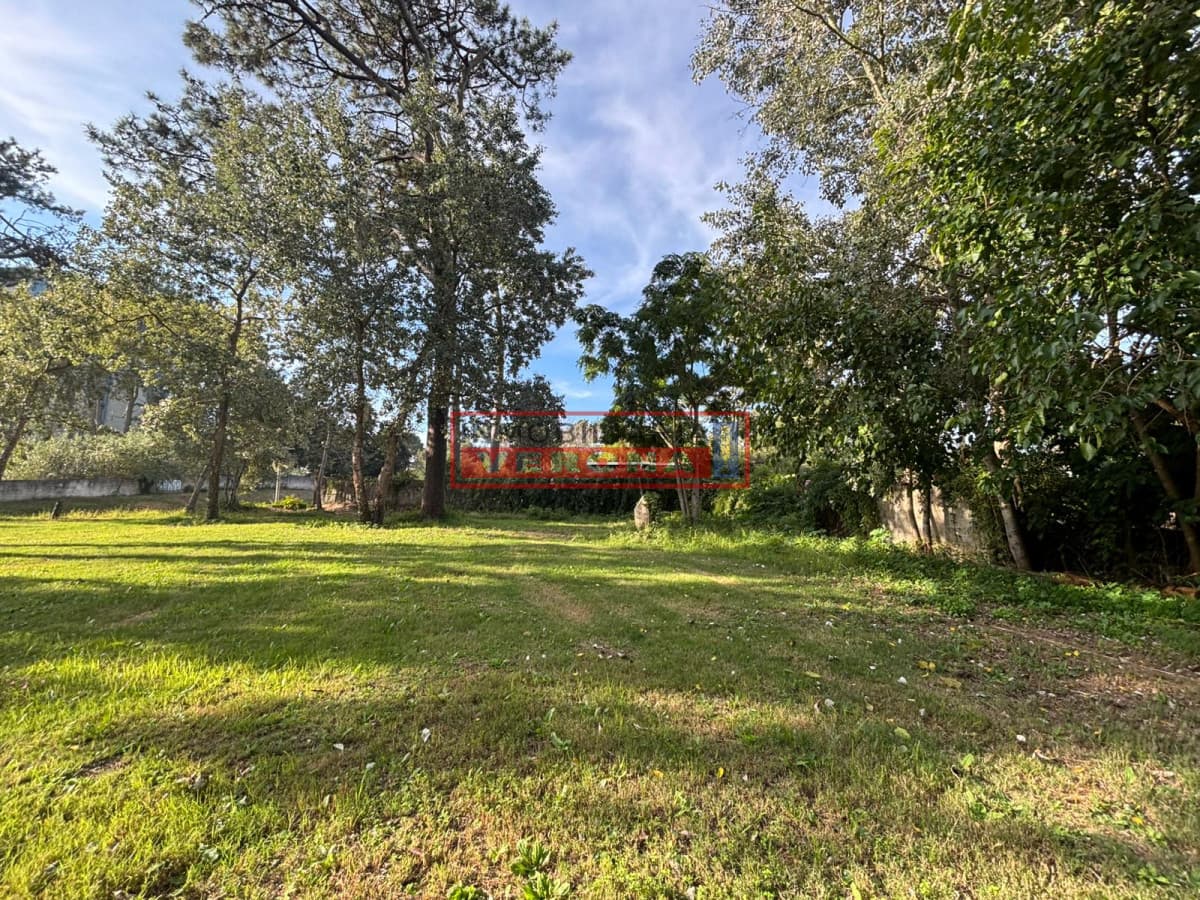 Terreno en venta de 1.157m2 zona Lugano - Inmobiliaria Verona Punta