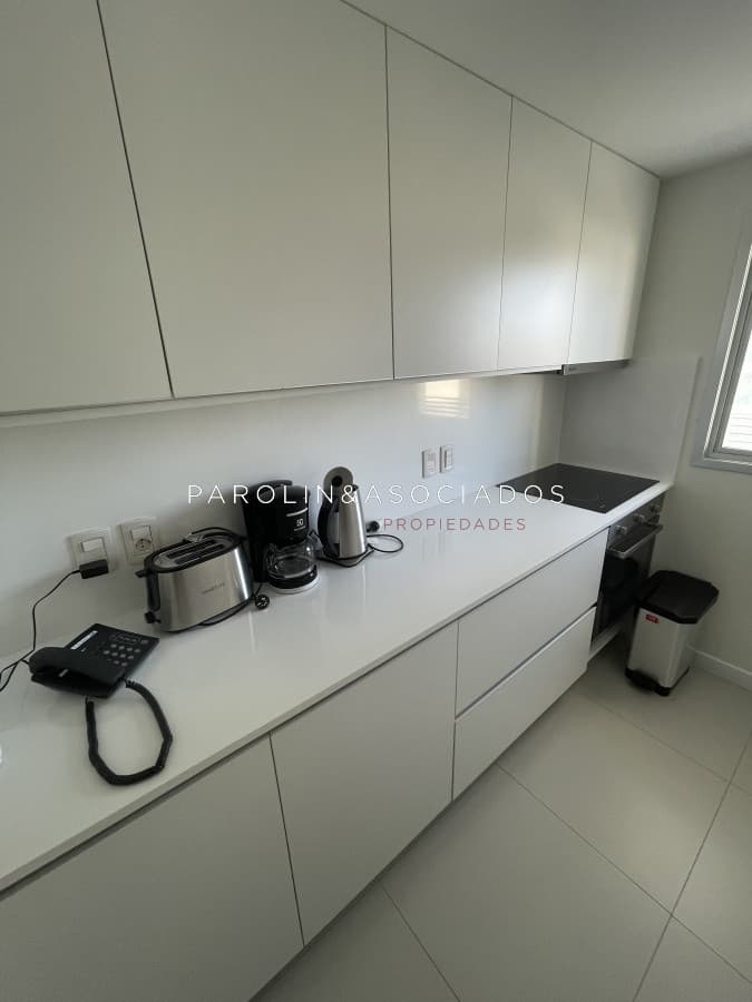 Departamento en Venta de 2 dormitorios en Edificio Saint Honore, Punta del Este