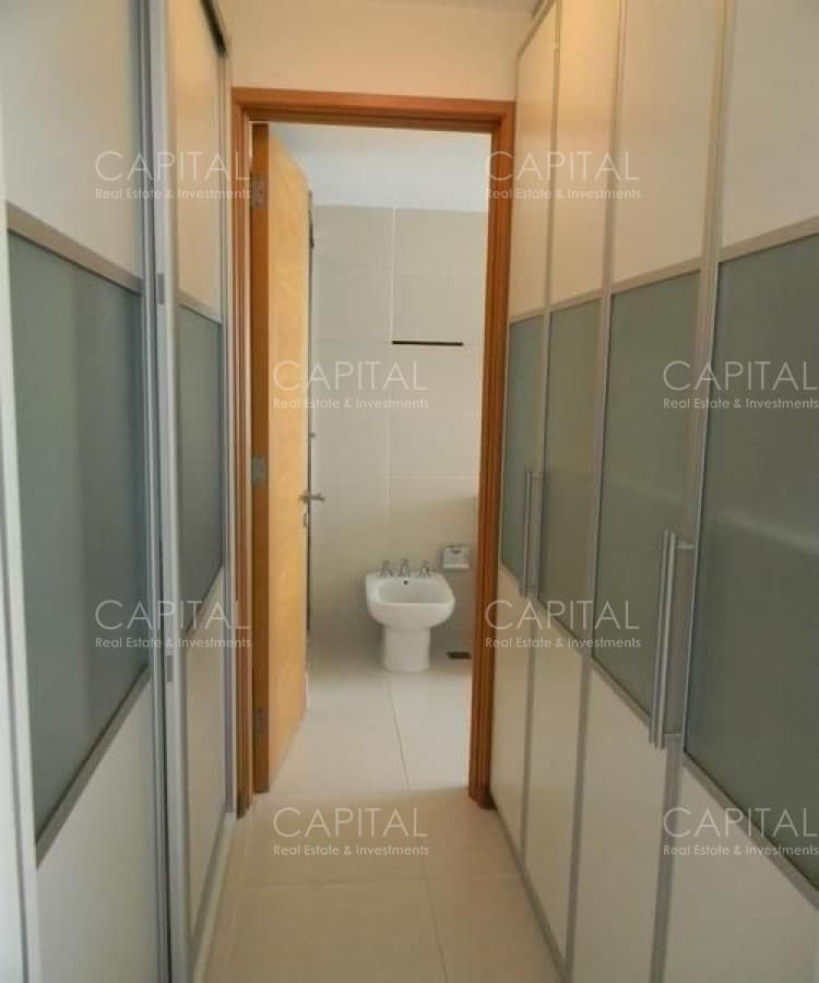 Season Tower Apartamento en venta Playa Mansa