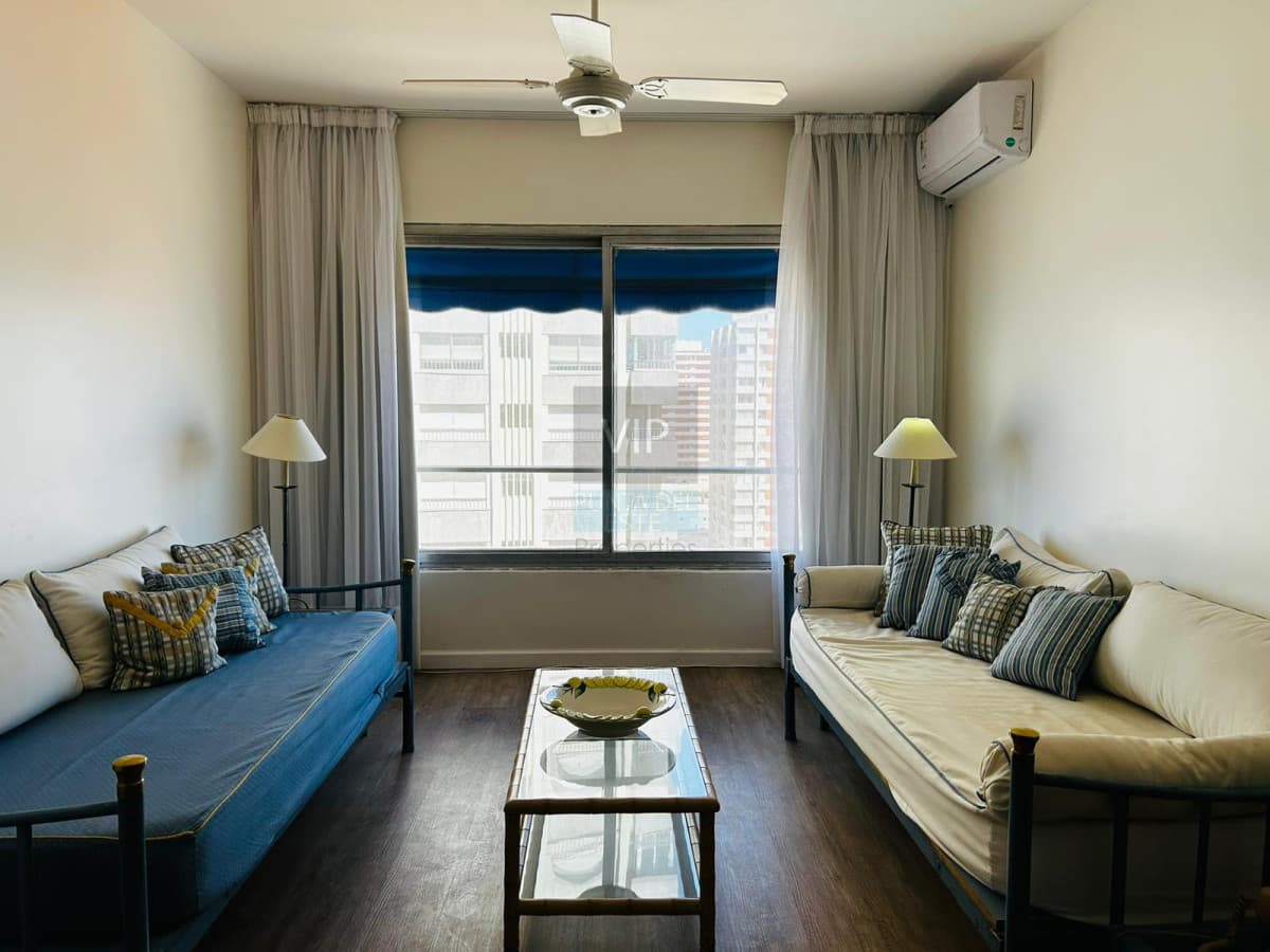 Venta apartamento 1 dormitorio Peninsula con vista
