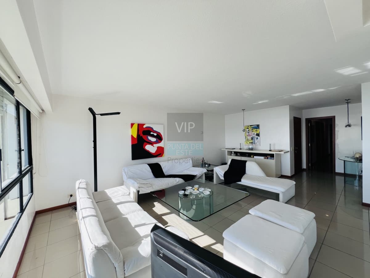 Venta apartamento 3 dormitorios playa mansa
