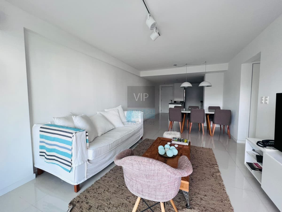 Alquiler apartamento 2 dormitorios en Playa Brava