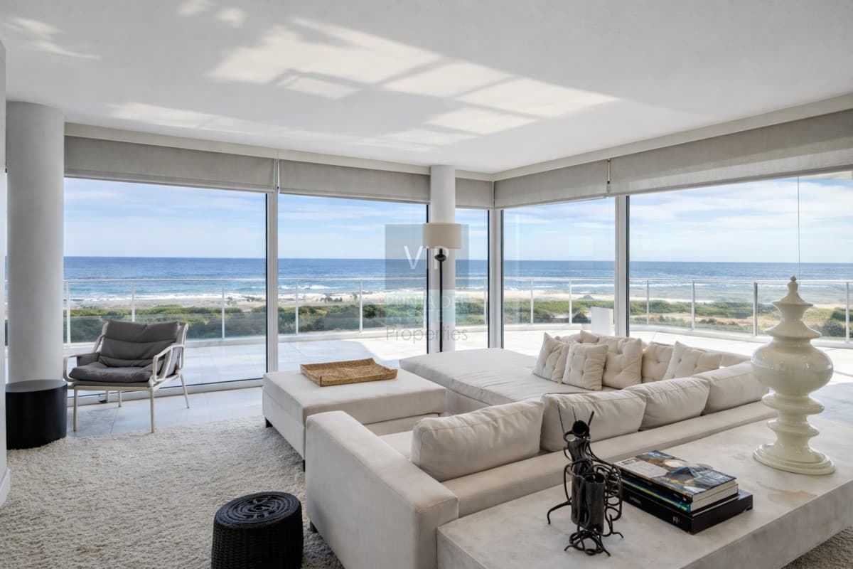 Penthouse exclusivo en Edificio Mythos | Vista plena al mar