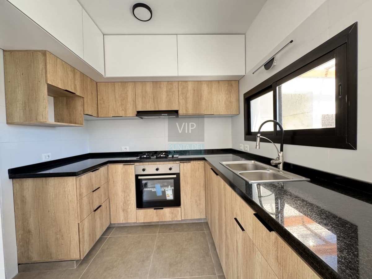 Venta Casa 3 dormitorios Con Piscina Punta Colorada - Piriapolis