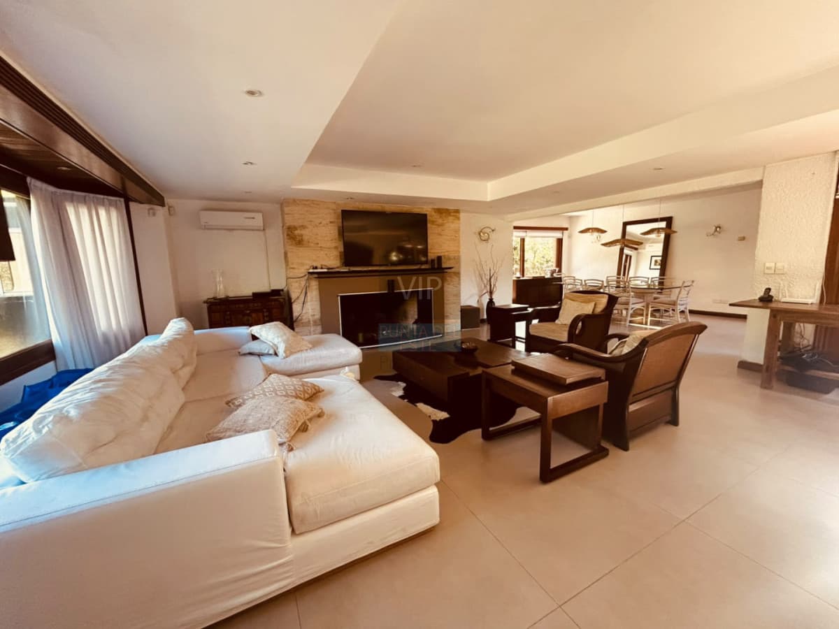 Alquiler temporal casa 4 dormitorios Beverly Hills - Punta del Este