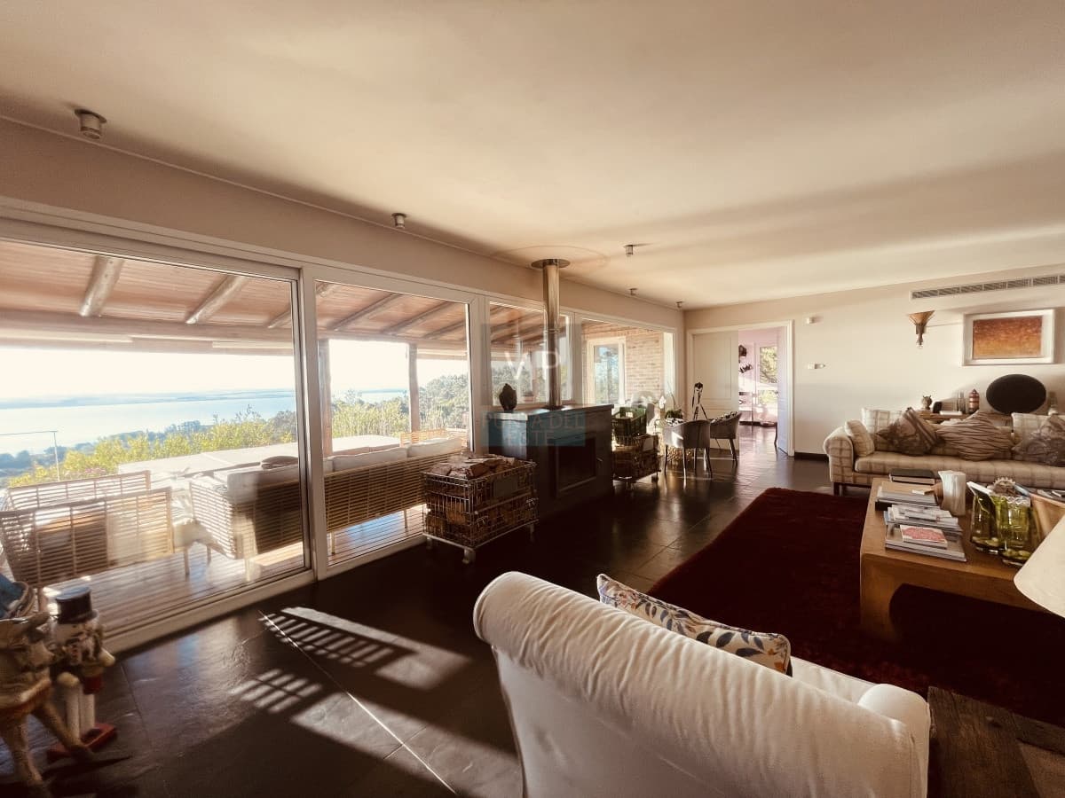 Casa de 4 dormitorios en Las cumbres, Punta Ballena