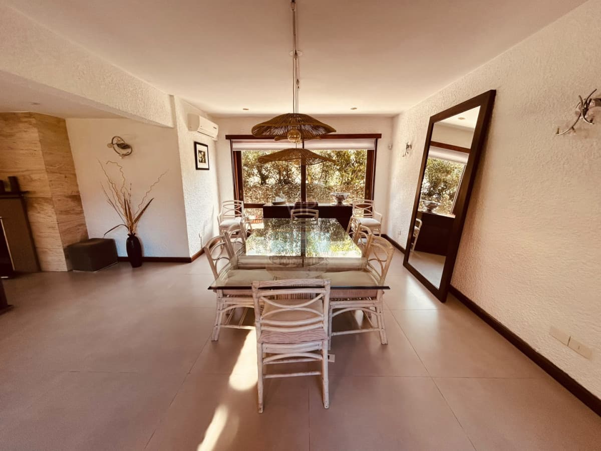 Alquiler temporal casa 4 dormitorios Beverly Hills - Punta del Este