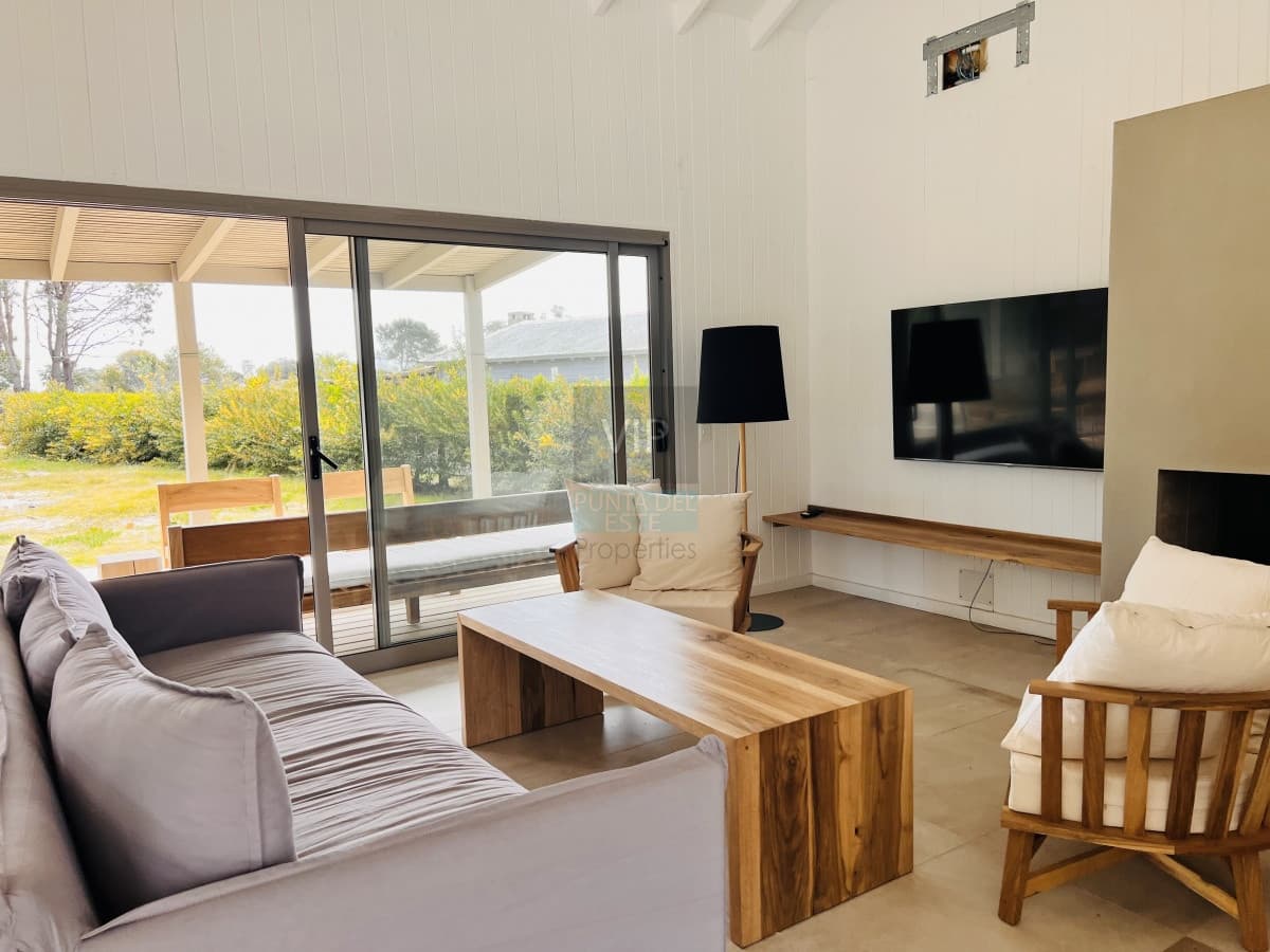 Alquiler casa de 3 dormitorios José Ignacio