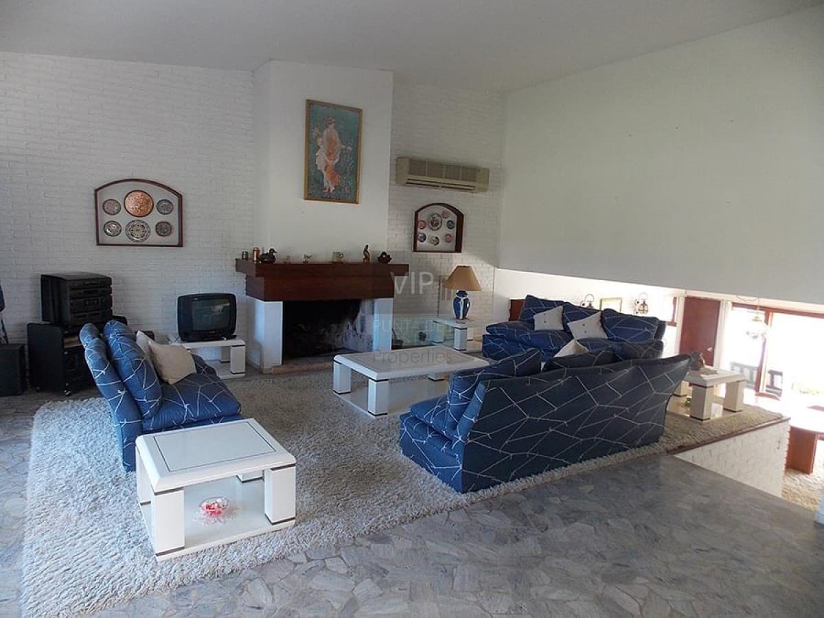 Venta casa de 4 dormitorios en Playa Mansa Punta del Este