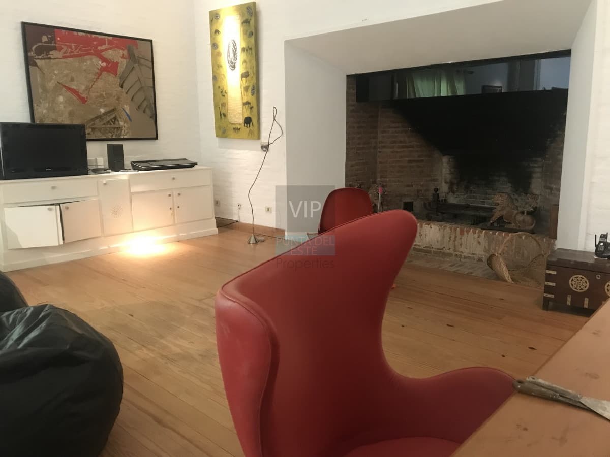 Vendo excepcional casa de 4 suites en el Golf