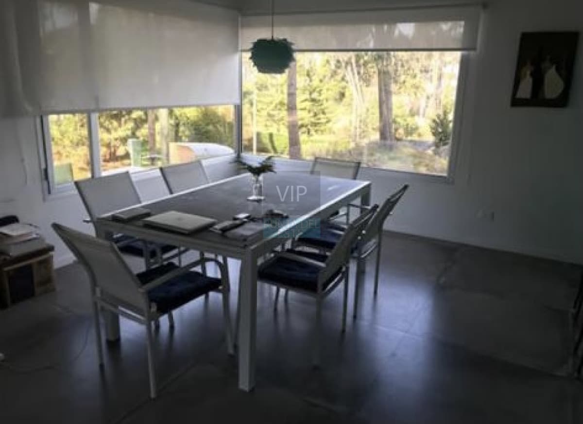 Vendo hermosa propiedad en Montoya de 3 suites con vista al mar