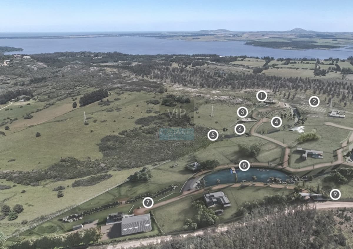 Venta terrenos en Barrio Privado - Punta del Este