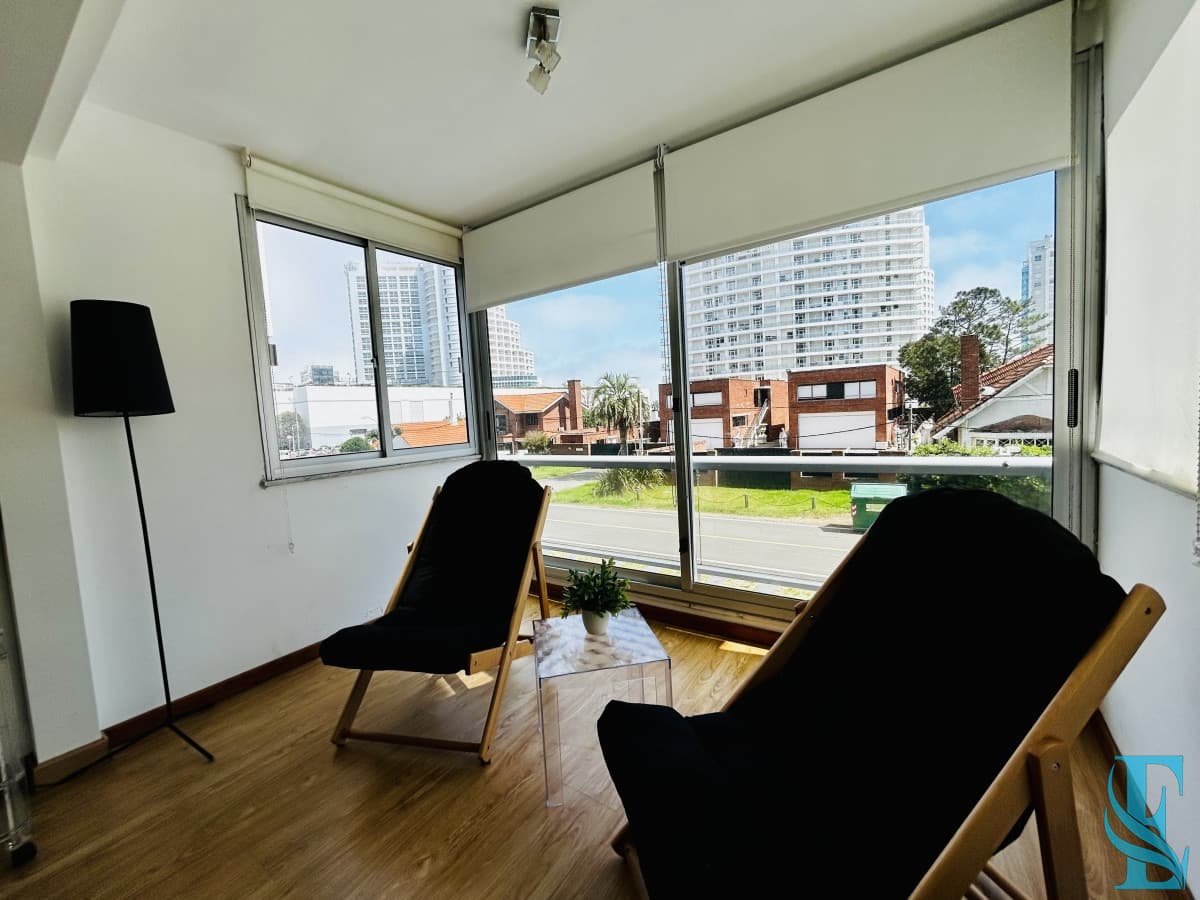 Alquiler apartamento 2 dormitorios con piscina playa mansa