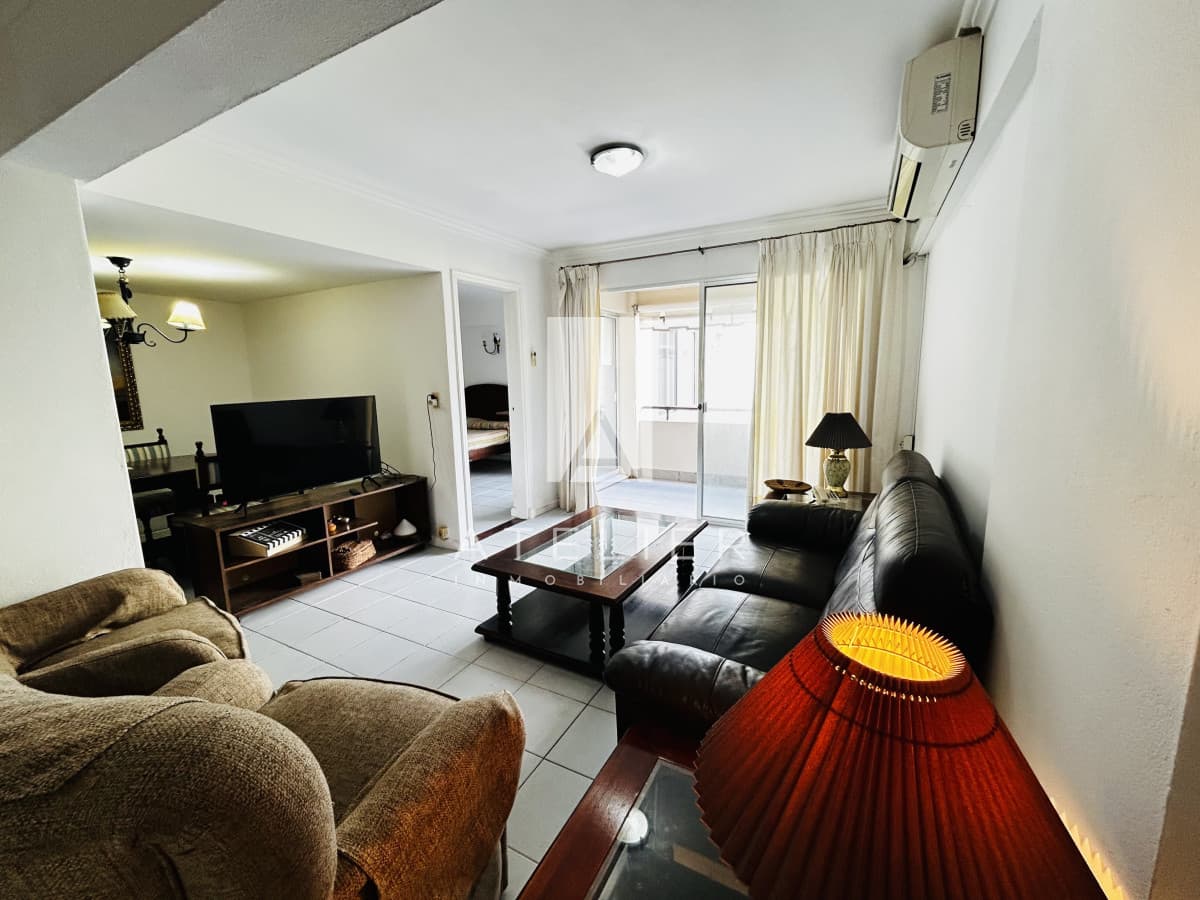 Venta apartamento 3 dormitorios en primera linea playa mansa, Punta del Este