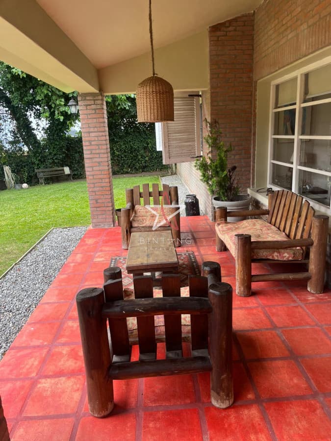 Muy linda casa en la Mansa con piscina  - Bintang Propiedades