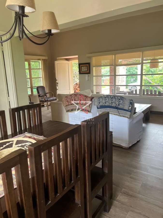 Muy linda casa en la Mansa con piscina  - Bintang Propiedades