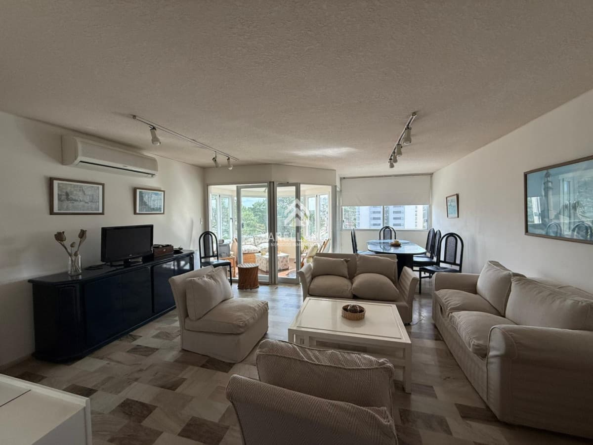 Apartamento ID.6255 - Venta apartamento 3 dormitorios