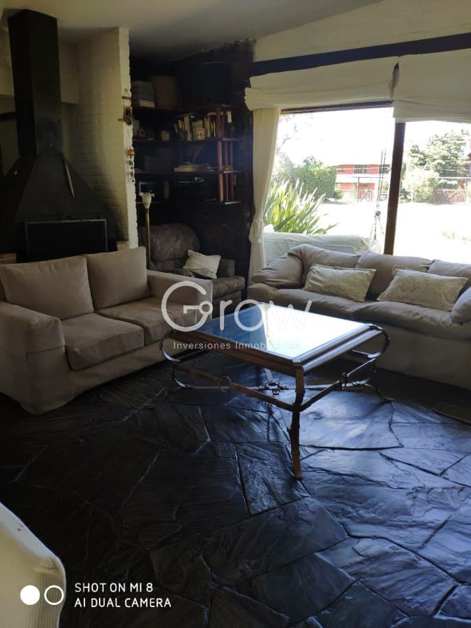 Muy comoda casa en Pinares en venta 4 dormitorios