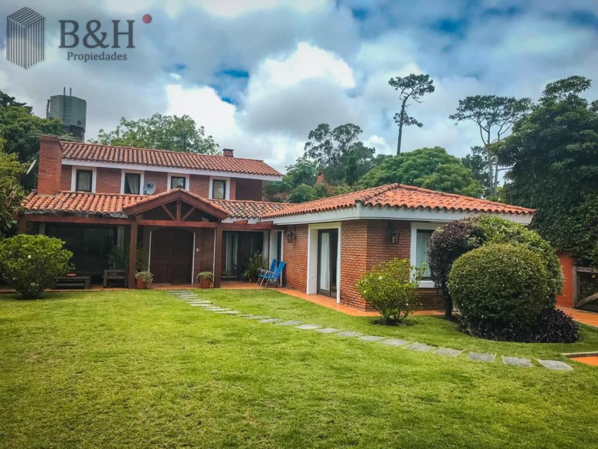 Casa en la Mansa ideal para vacaciones !!