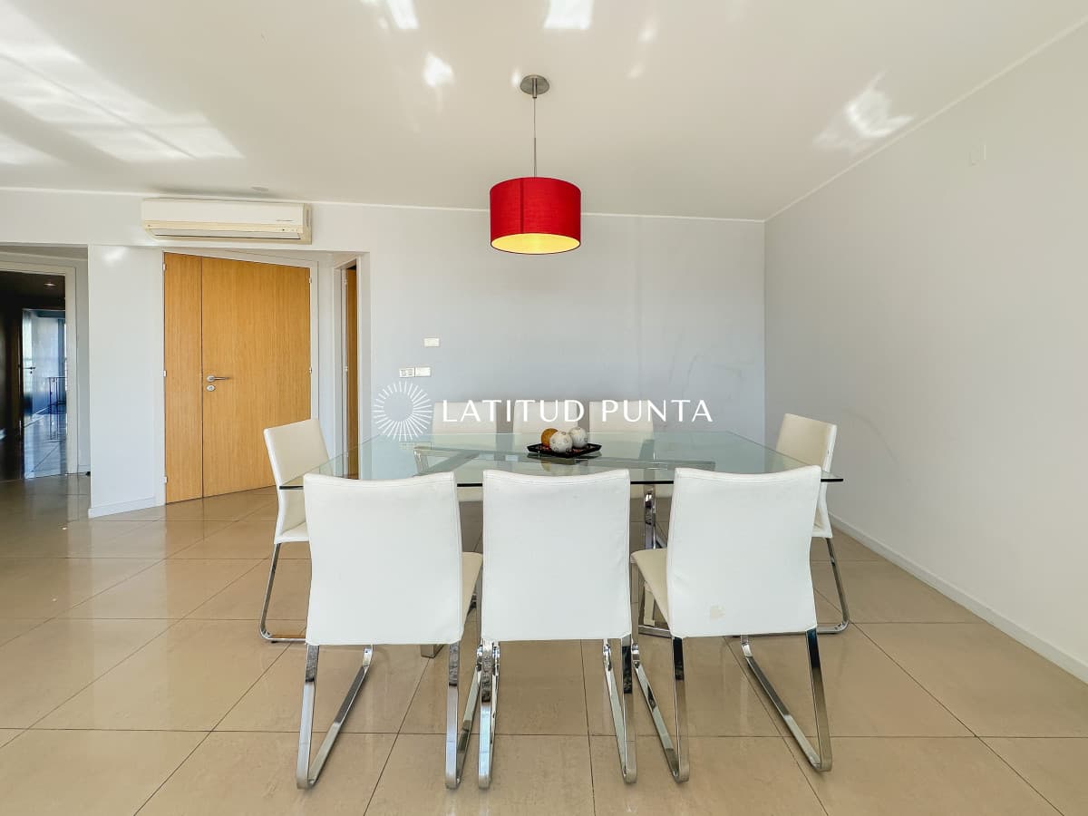 Apartamento de 3 suites en Mansa