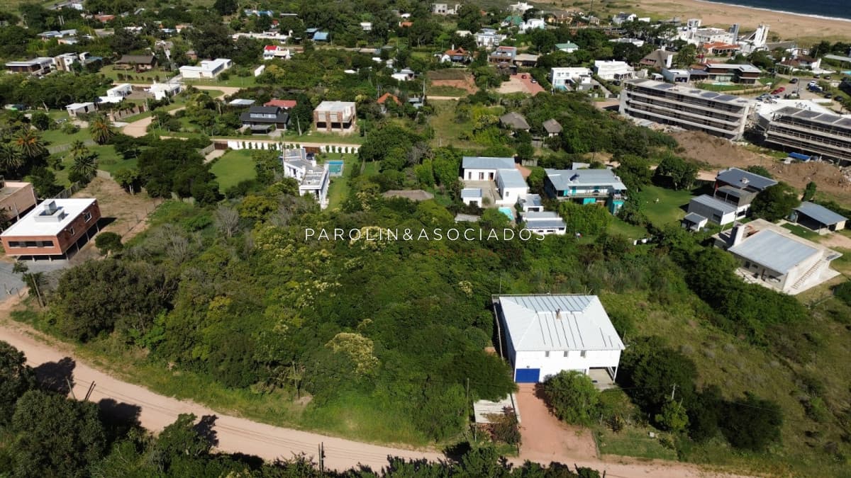 Terreno Las Grutas, Punta Ballena de 1098 metros
