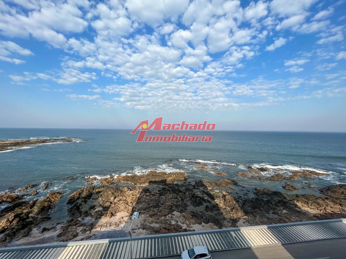 venta de Apartamento Pent-House en primera linea al mar