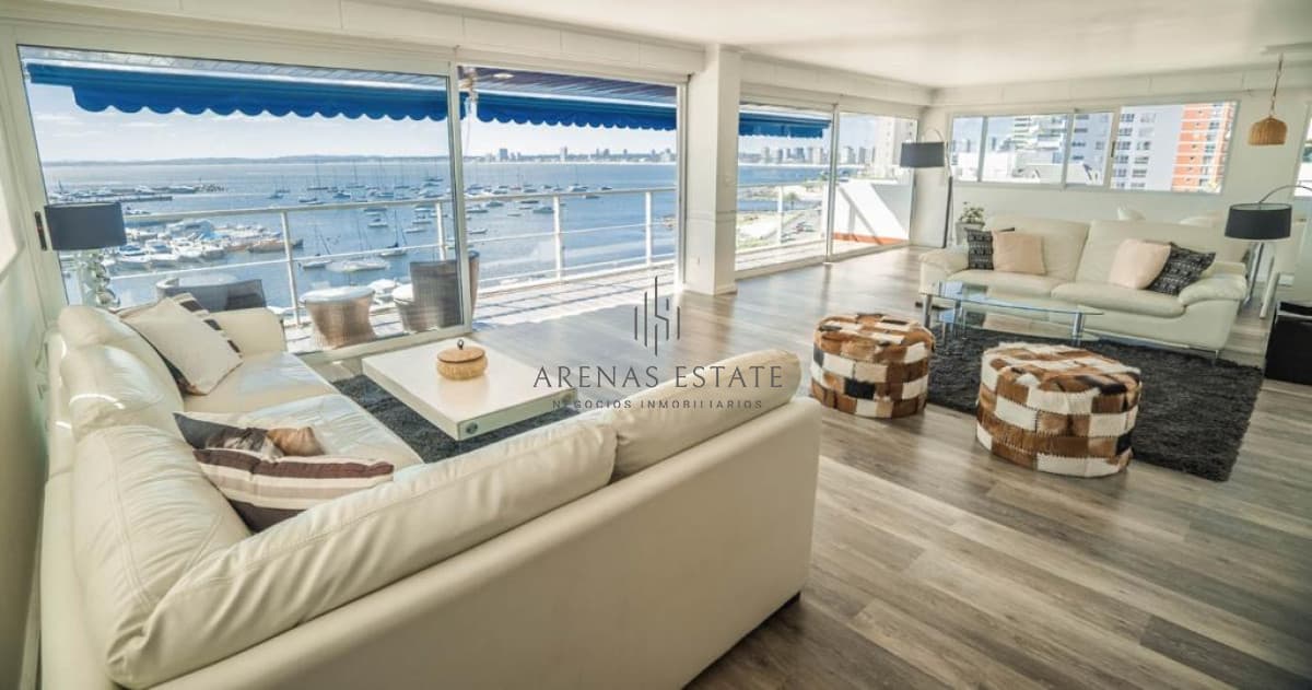 Apartamento ID.749 - Apartamento en venta frente al Puerto, Punta del Este