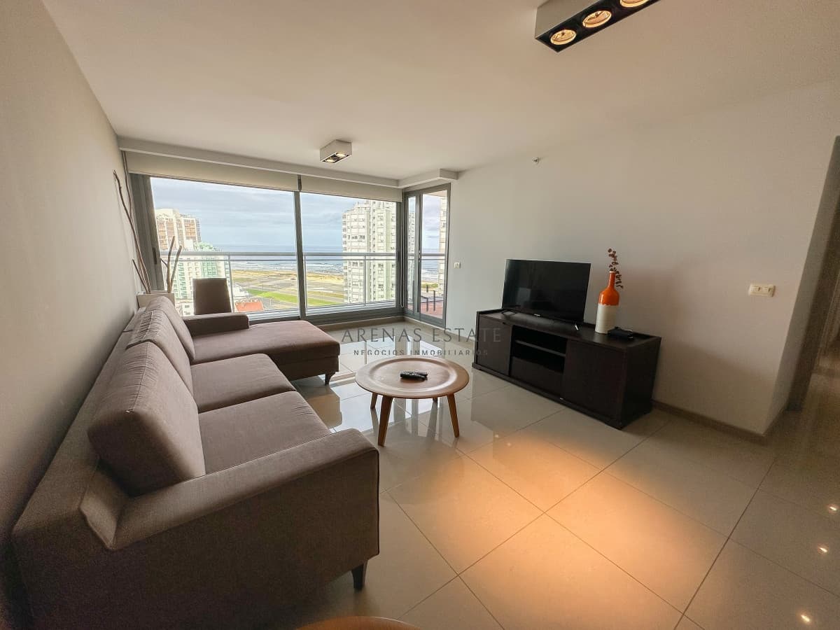 Apartamento ID.4377 - Piso alto en Brava, 3 dormitorios