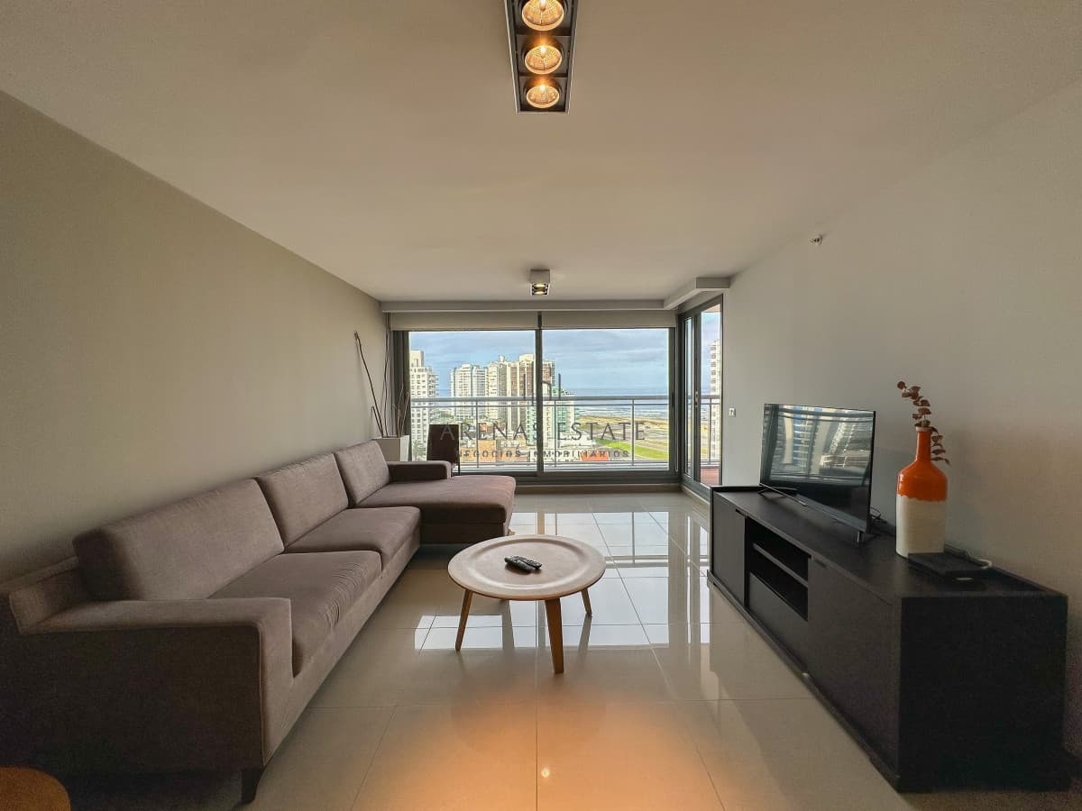 Apartamento ID.4377 - Piso alto en Brava, 3 dormitorios