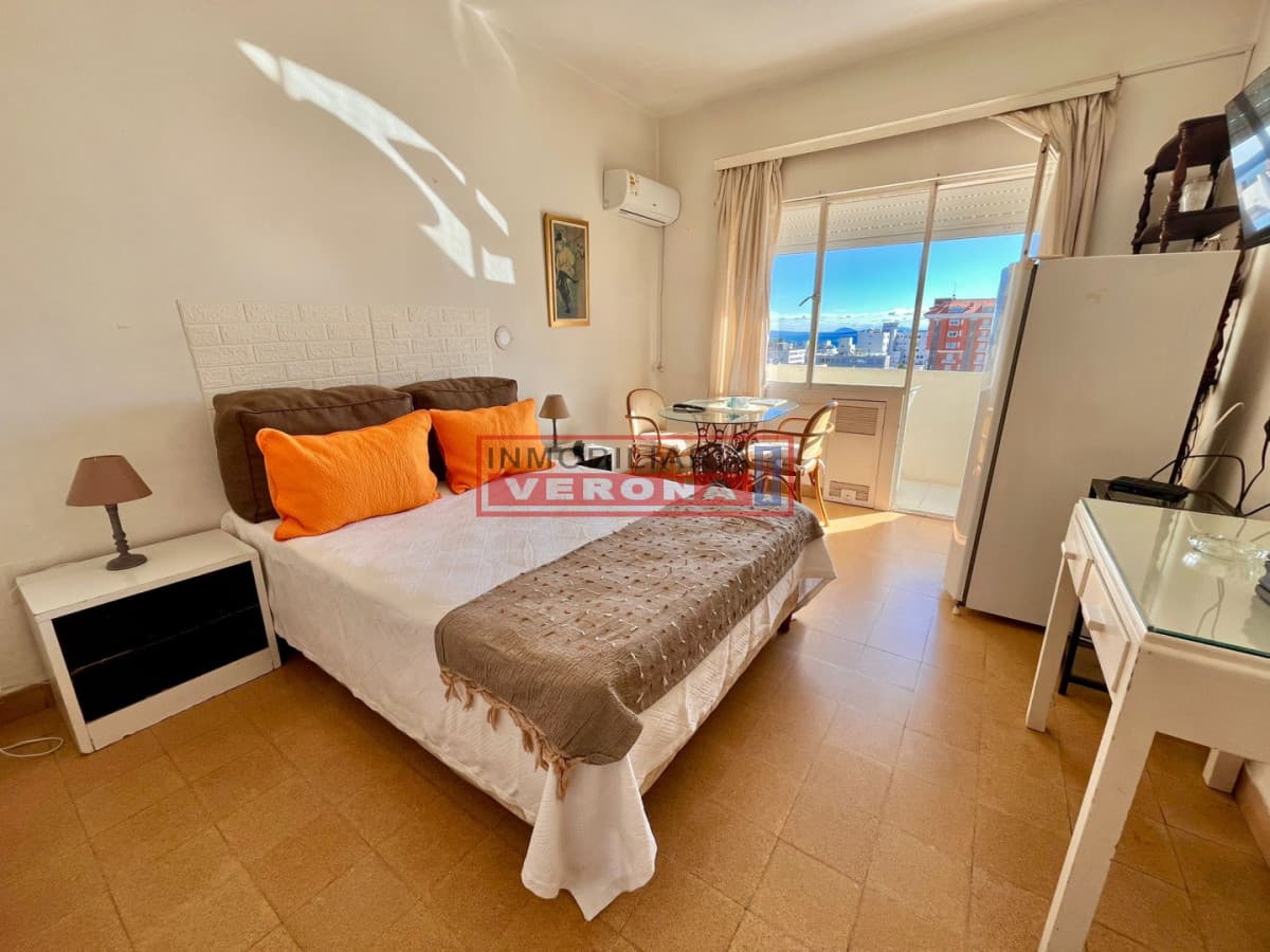 Monoambiente con vista al mar. Península - Inmobiliaria Verona Punta