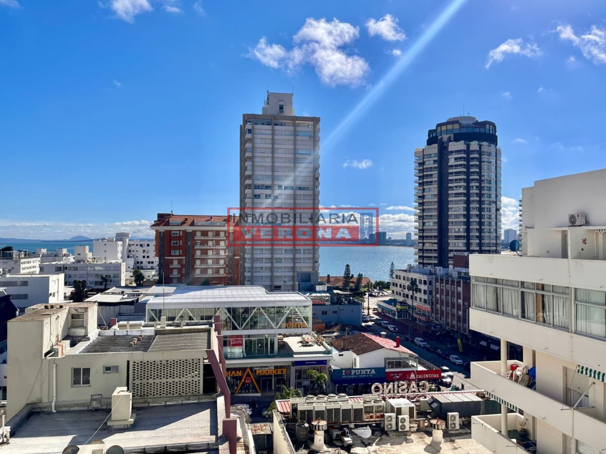 Monoambiente con vista al mar. Península - Inmobiliaria Verona Punta