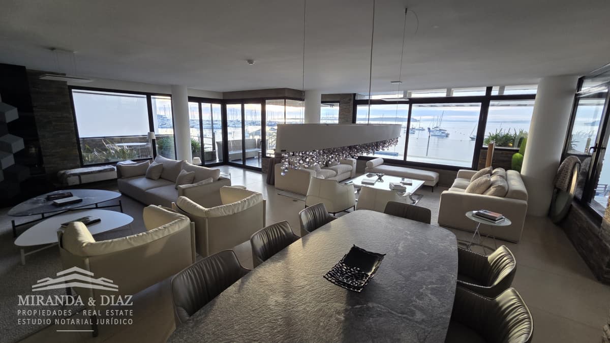 Apartamento Premuim en Penisula en alquiler y venta