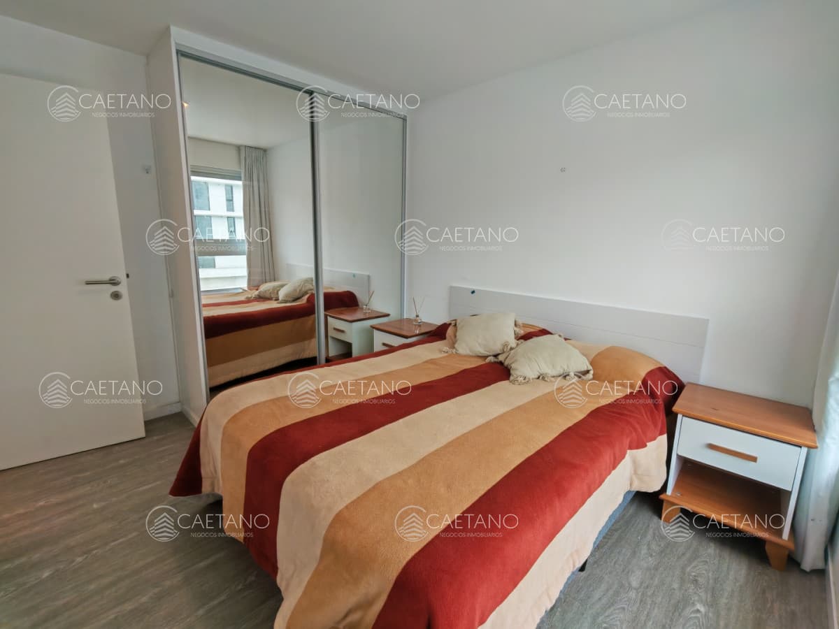 Venta apartamento 1 dormitorio Roosevelt.