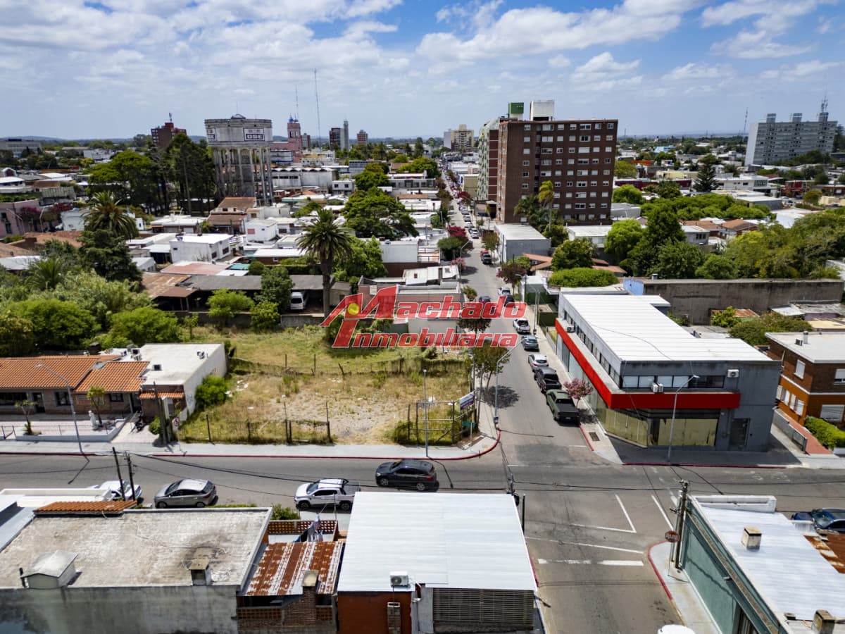 Venta deTerreno esquinero para edificacion en altura