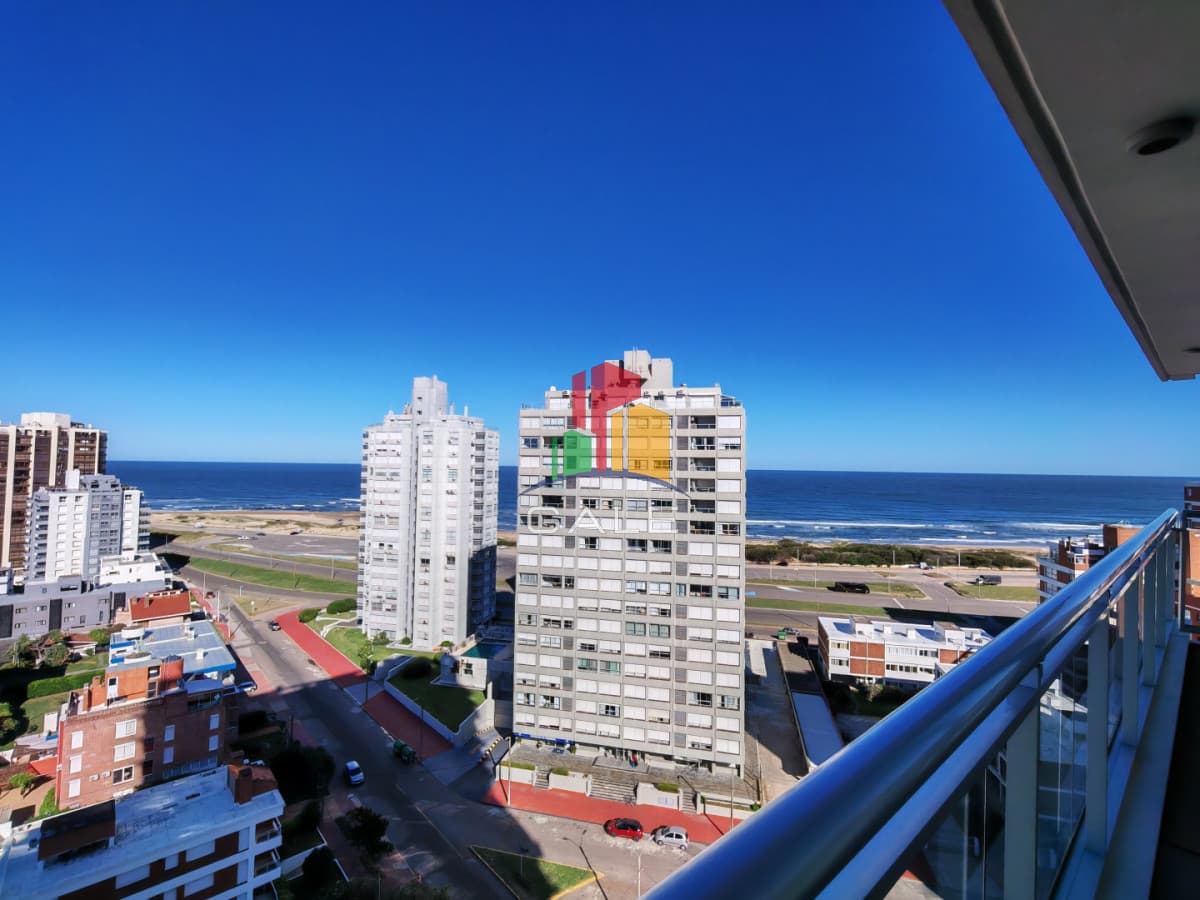 Gale Propiedades & Escribanía Apartamento ID.5266 - Dos dormitorios con vista al mar
