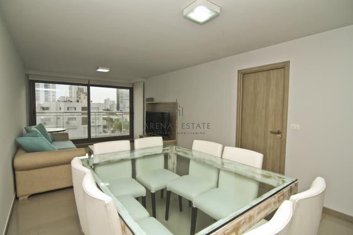 Apartamento de 2 dormitorios en venta Onix Punta del Este