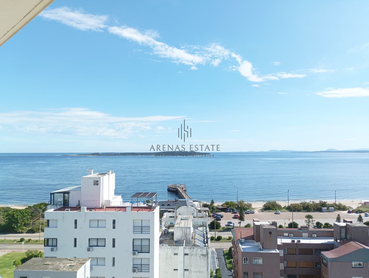 Apartamento ID.2226 - Apartamento de 3 dormitorios en venta en Alexander collection Punta del Este