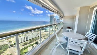 VENTA ALQUILER APARTAMENTO PRIMERA LINEA MANSA PUNTA DEL ESTE  -